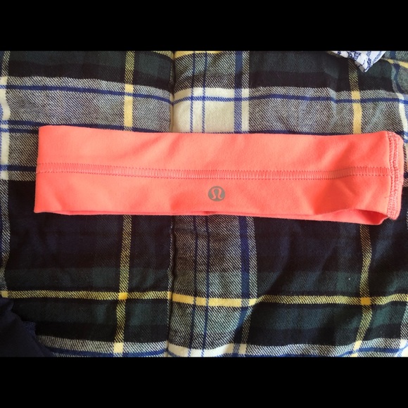 Lululemon headband neon peach - Picture 1 of 5